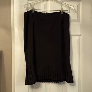 Briggs New York | Black Accordion Ruffle Skirt